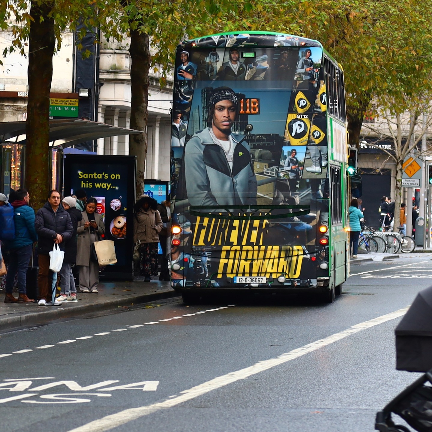 You can't miss @jdsports on @dublinbusnews Megarears 🤩🤩 #impact #outdoor